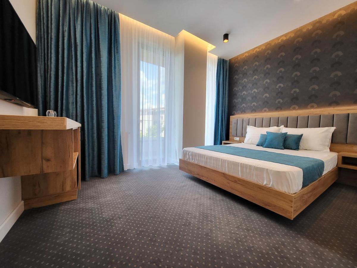 Hotel Excellence บูคาเรสต์ ภายนอก รูปภาพ